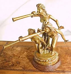 Page, Bronze