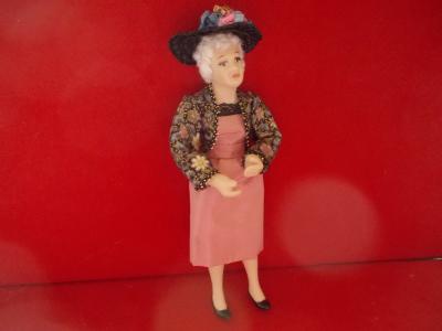 Doll Pink Dress Black Hat