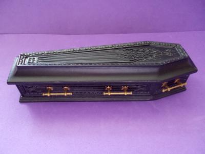 Coffin Opens