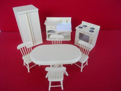 8 piece cream kitchen set
