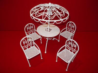 White Yard Furniture
