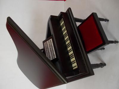 Baby Grand Piano & Bench Black