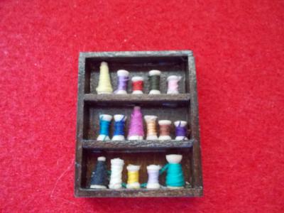 Wall Thread Cabinet